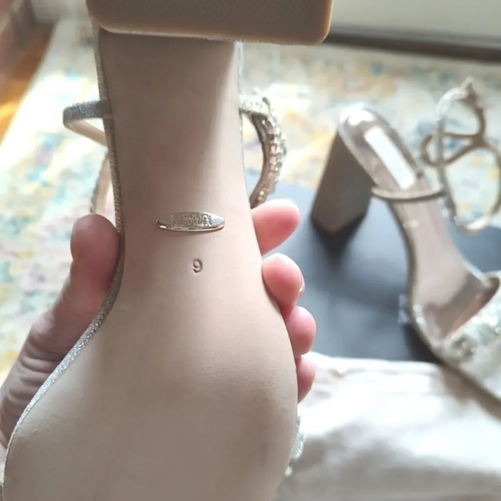 Badgley Mishka Womens Tanisha Block Glitter Heels. Size 9 NIB. - Picture 7 of 9